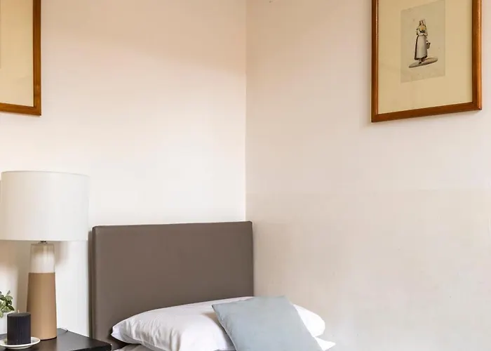 Colosseo Apartment- Heart Of Rione Monti Rome